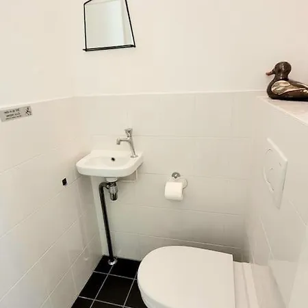 Apartment Comfy Nearby Amsterdam *