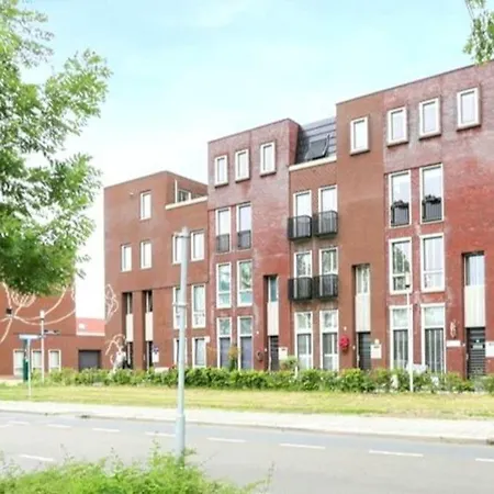 Lejlighed Comfy Nearby Amsterdam *